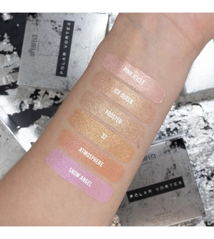 BPerfect - *The Dimension Collection* - Poudre D'enlumineur Polar Vortex - Ice Queen 2 BPerfect - *The Dimension Collection* - Poudre D'enlumineur Polar Vortex - Ice Queen – Image 2