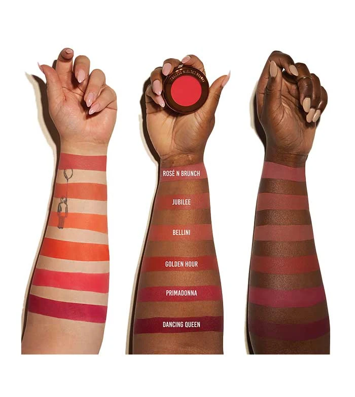 Danessa Myricks - Yummy Skin Blurring Balm Powder Flushed - Golden Hour 3 Danessa Myricks - Yummy Skin Blurring Balm Powder Flushed - Golden Hour – Image 3