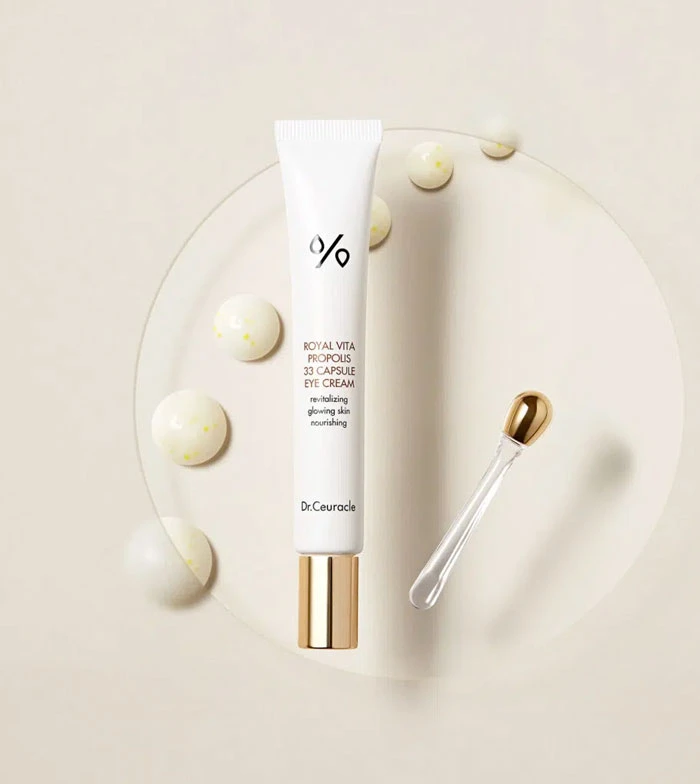 Dr. Ceuracle - *Royal Vita Propolis* - Contour Des Yeux Revitalisant, Nourrissant Et Illuminant 2 Dr. Ceuracle - *Royal Vita Propolis* - Contour Des Yeux Revitalisant, Nourrissant Et Illuminant – Image 2