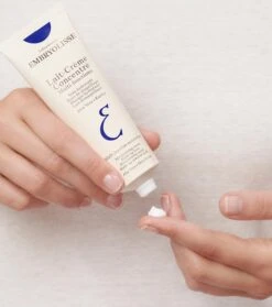 Embryolisse - Coffret Crème Nourrissante 75 Ml + Masque Hydratant Intensif 50 Ml 5 Embryolisse - Coffret Crème Nourrissante 75 Ml + Masque Hydratant Intensif 50 Ml -Cosmétiques Chic Promos Magasin embryolisse set de crema nutritiva 75ml mascarilla hidratante intensiva 50ml 3 79324