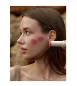 Etnia - Fard à Joues Crème Mat - Vibrant Rose -Cosmétiques Chic Promos Magasin etnia colorete en crema mate vibrant rose 3 78460