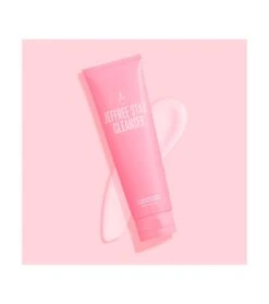 Jeffree Star Skincare - Nettoyant Clarifiant Strawberry Water -Cosmétiques Chic Promos Magasin jeffree star skincare limpiador clarificante strawberry water 3 68601