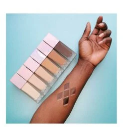 XX Revolution - Fond De Teint Glow Skin Fauxxdation - FX0.2 -Cosmétiques Chic Promos Magasin xx revolution base de maquillaje glow skin fauxxdation fx0 2 10 53577