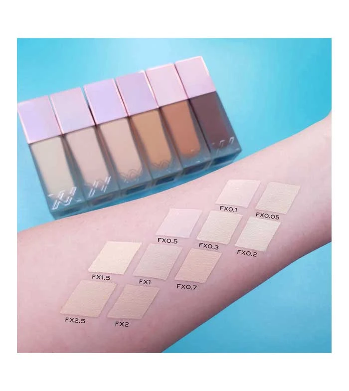 XX Revolution - Fond De Teint Glow Skin Fauxxdation - FX4.5 8 XX Revolution - Fond De Teint Glow Skin Fauxxdation - FX4.5 – Image 8